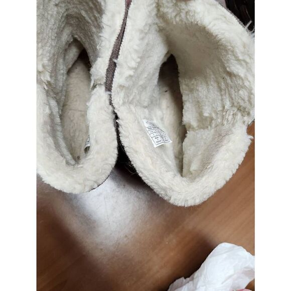 Koolaburra by Ugg Size 4 #A71 - Picture 7 of 8